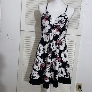 Love j  Dress flair mini floral size large